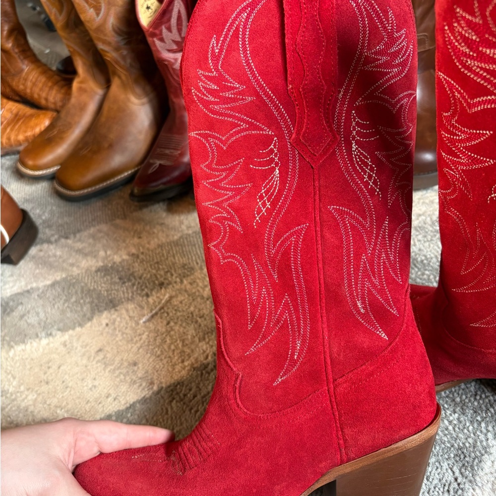 Idyllwind Scarlet Suede Heeled Boots - Picture 5 of 7